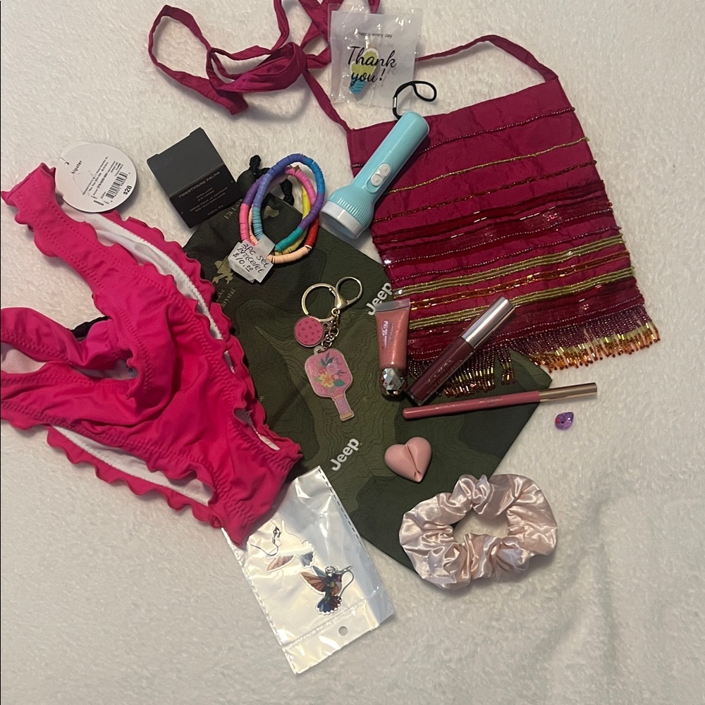 Jeep Bag Bundle- Pink and Red Accessory Bundle (E)